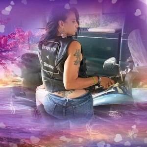 Meet your Posher, Cassandra